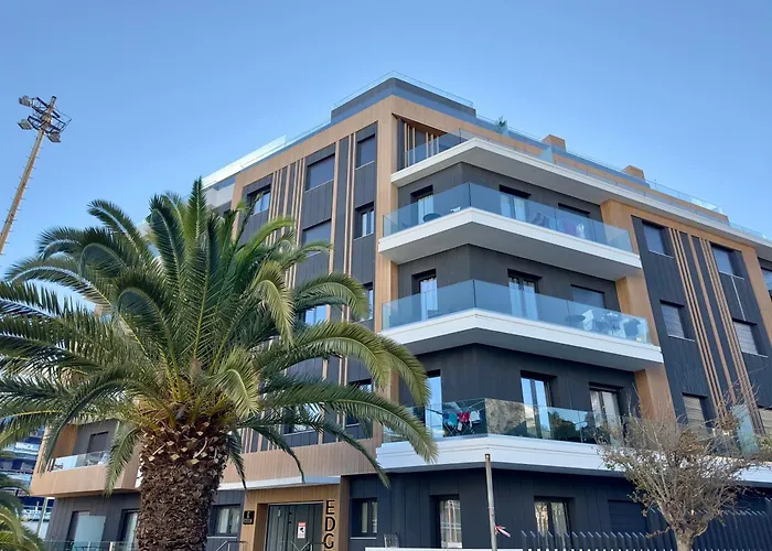 Anemoi Home - Luxe Stay With Pool & Gym By Tt